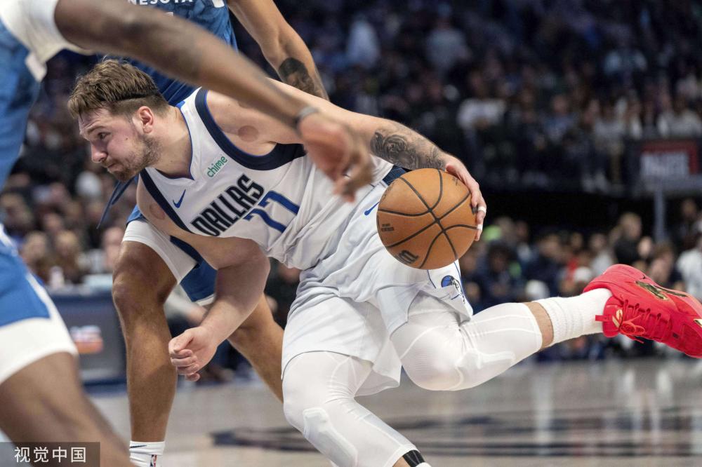 场均27.3分！湖人三当家，里夫斯能进全明星？.