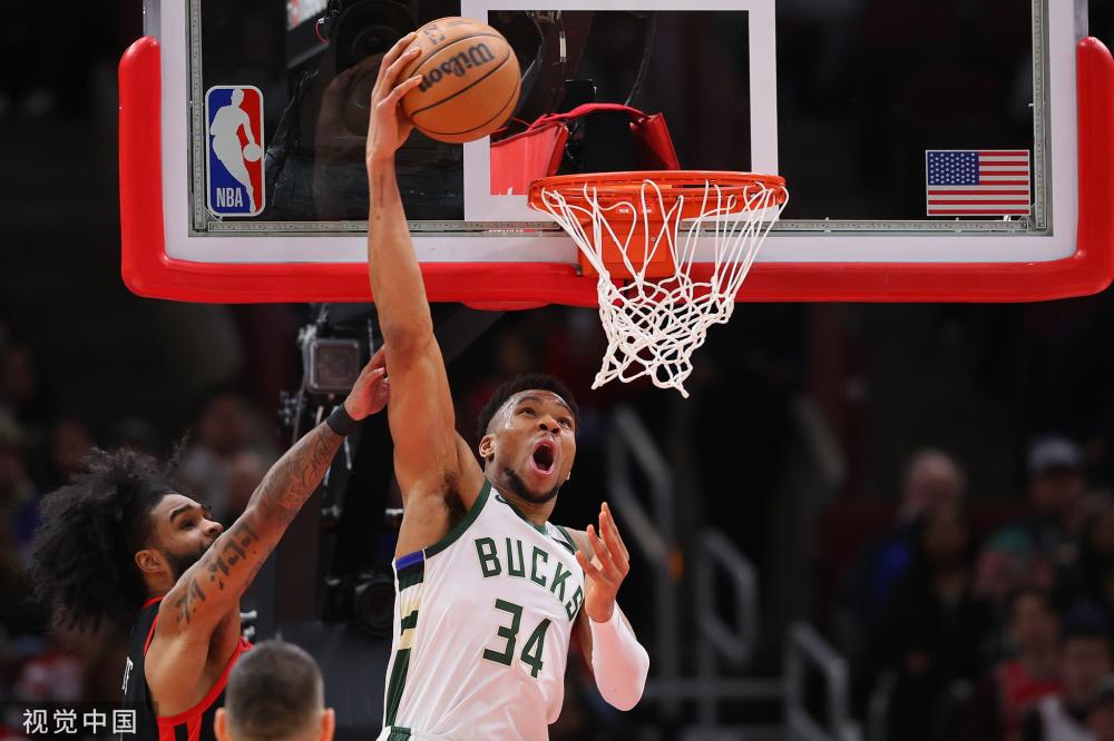 官方和三个媒体平台评选的2025中超最佳球员、教练、阵容对比（2025中超官方与三大媒体评选对比：最佳球员、教练与阵容）